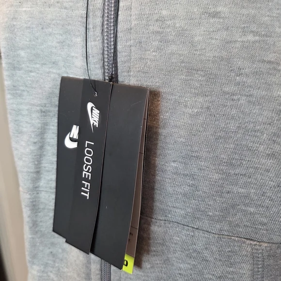 NWT Nike Women's Heather Gray Hoodie - Picture 3 of 7